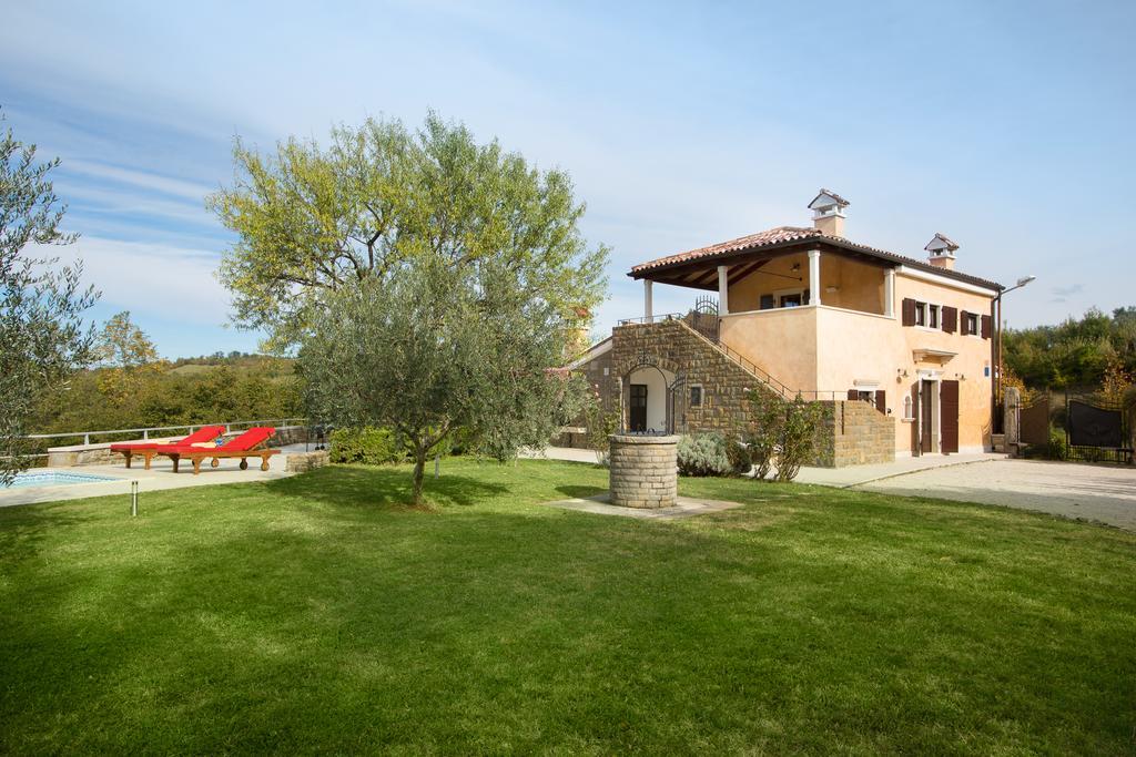 Villa Momiano With Private Pool Momjan 외부 사진