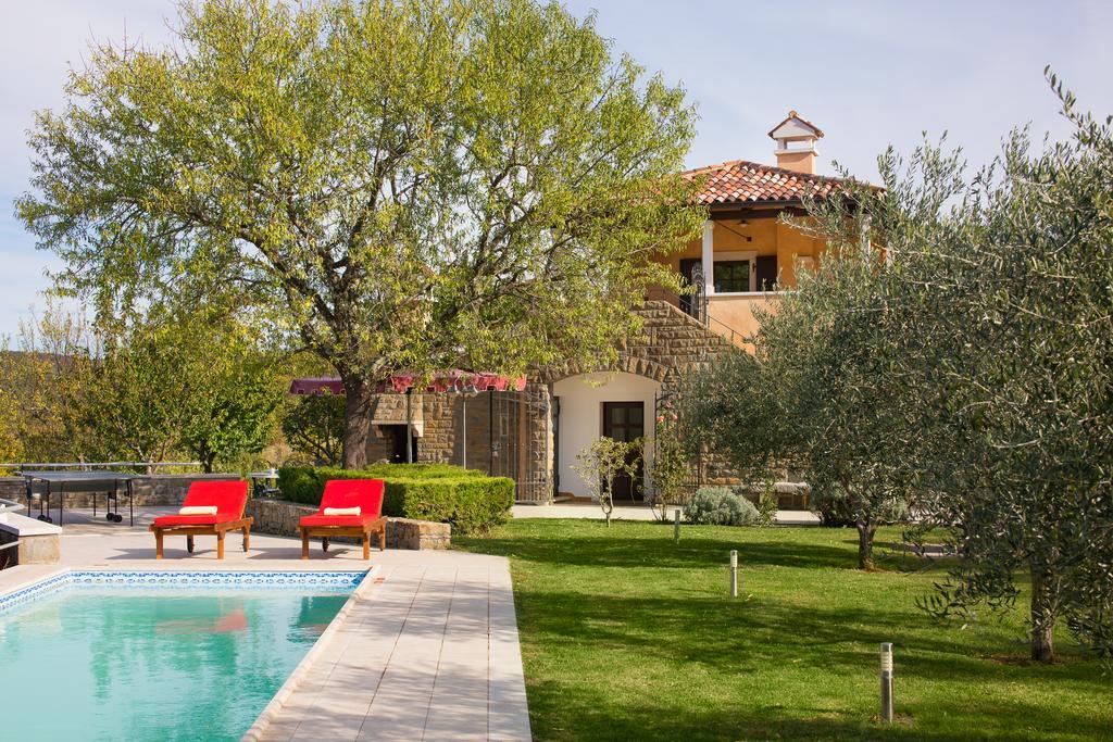 Villa Momiano With Private Pool Momjan 외부 사진