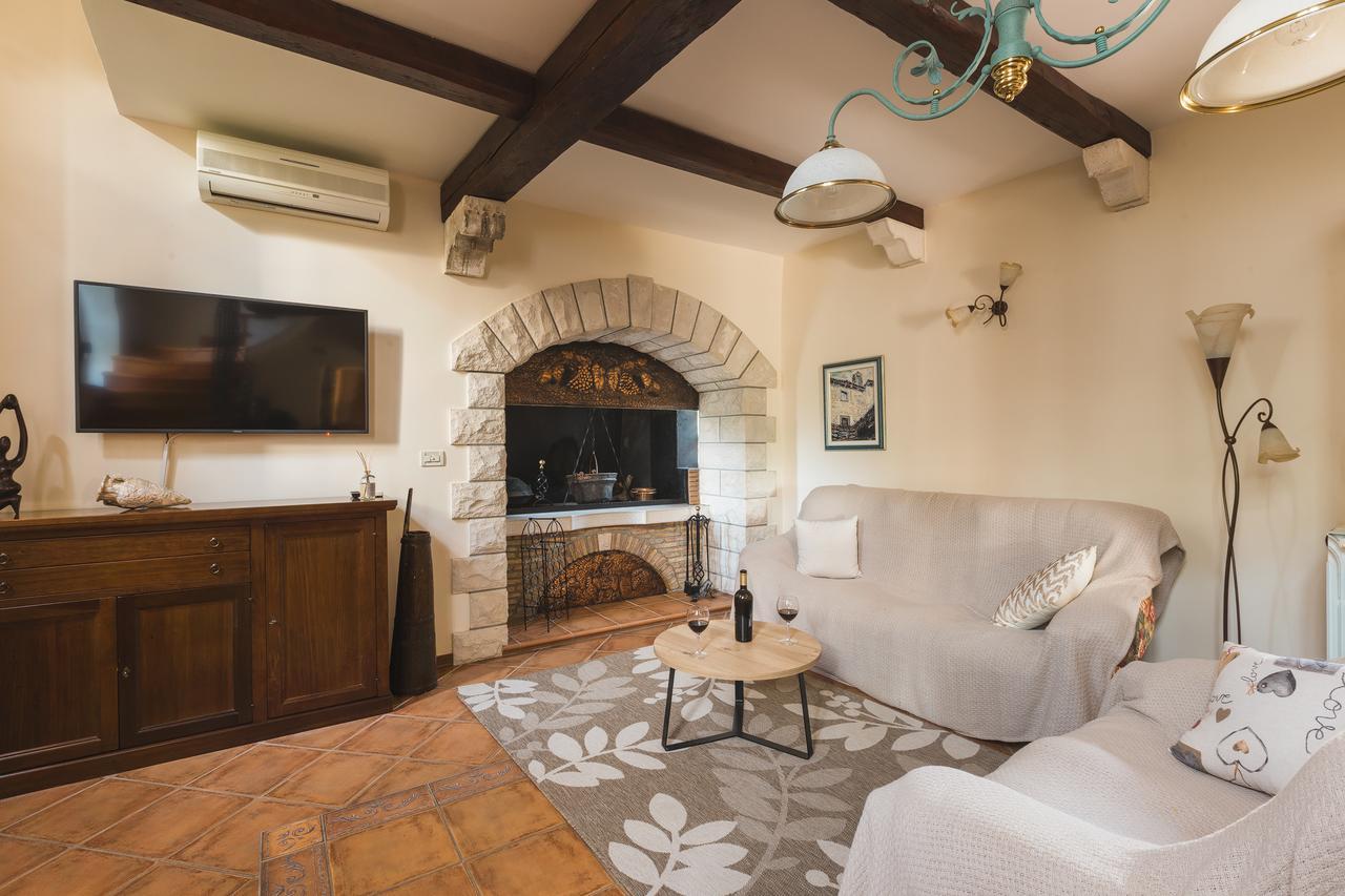 Villa Momiano With Private Pool Momjan 외부 사진